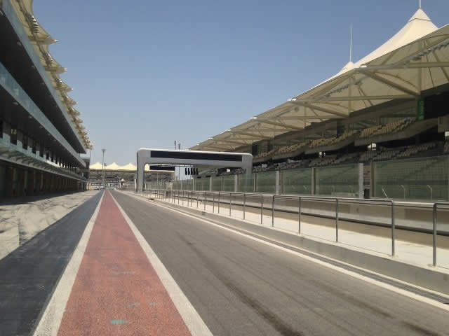Abu Dhabi race circuit start