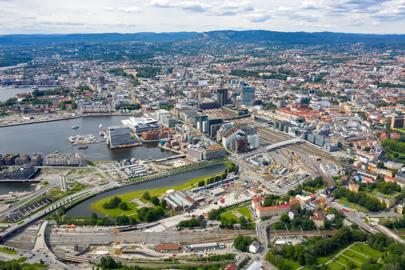 Aerial view of Gamle Oslo and Bjorvika neighborhoods