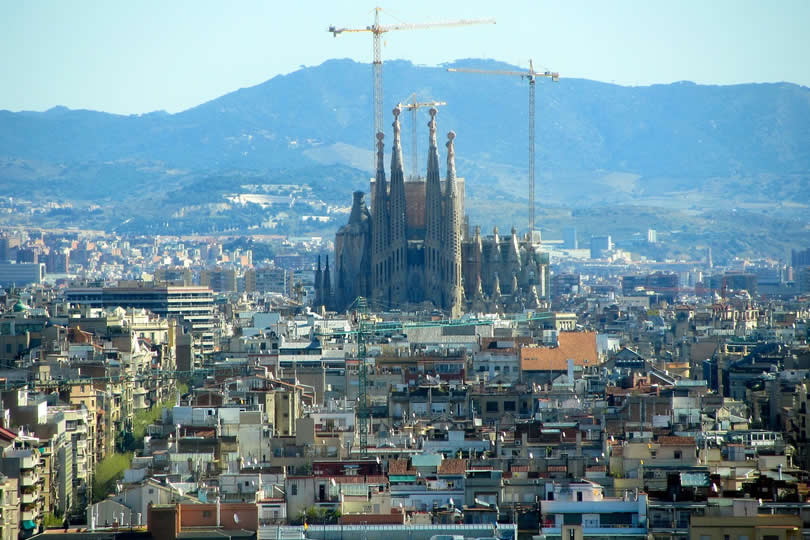 La Sagrada Familia Church in Barcelona