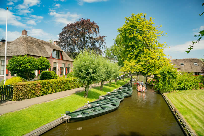 Canal in Giethoorn Holland