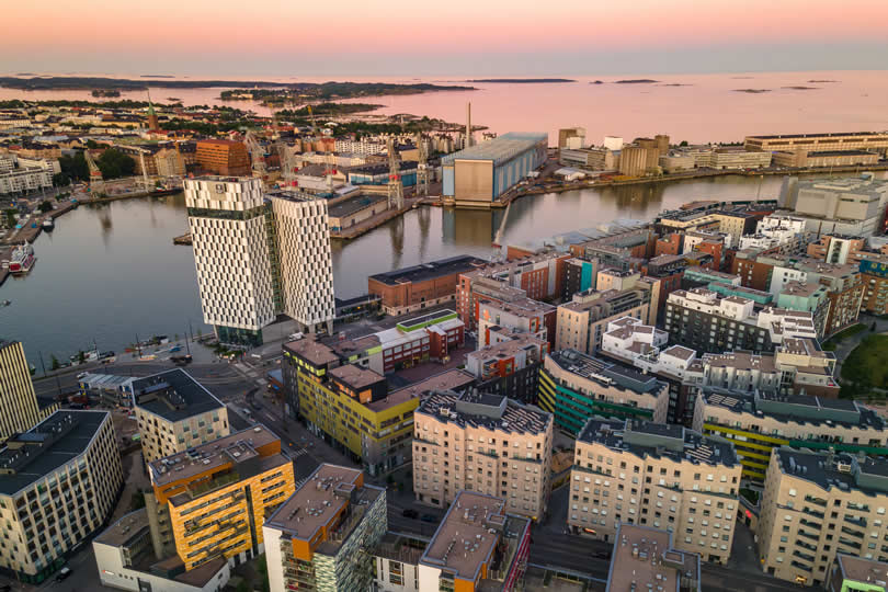 Helsinki city and Clarion Hotel
