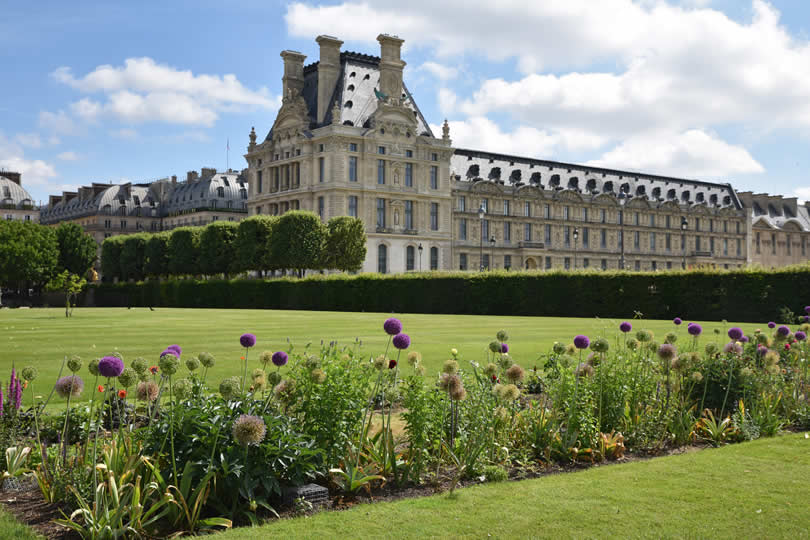 Paris Louvre area Tuileries Garden