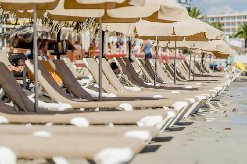 Playa d'en Bossa beach chairs