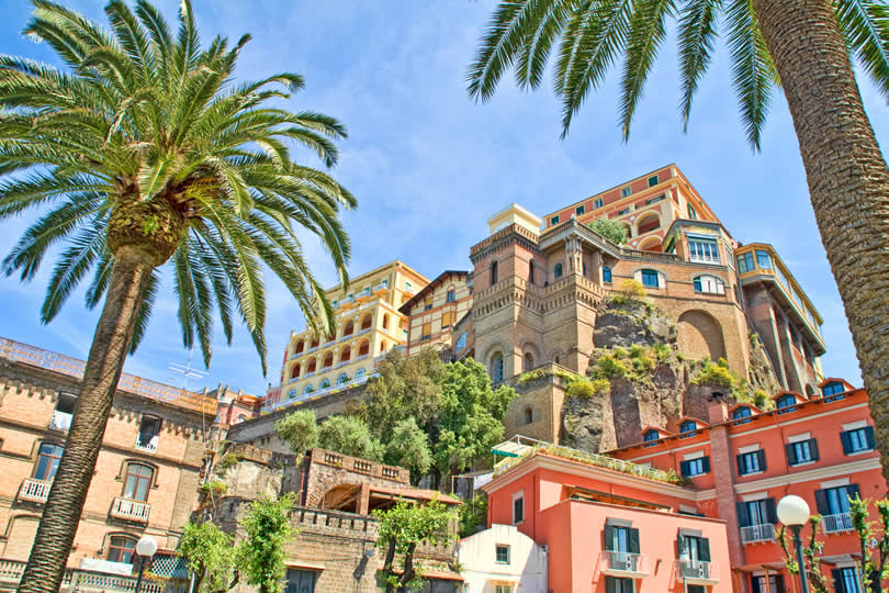 Sorrento houses and hotels in center